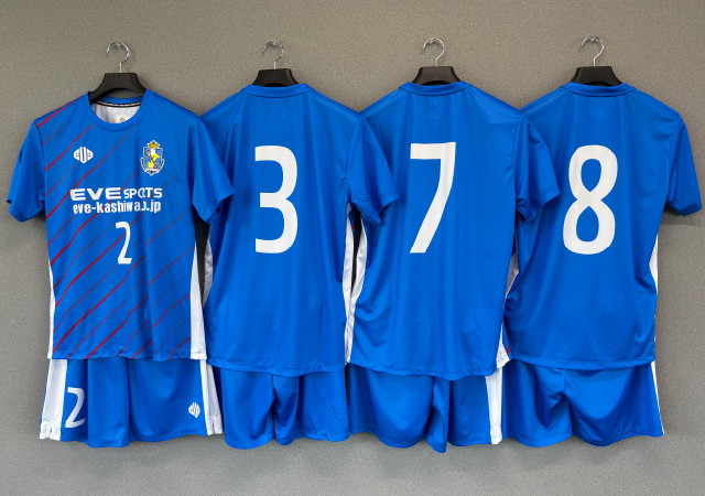 全309デザイン掲載簡単注文でサッカー＆フットサルオリジナルユニフォームを作ろう