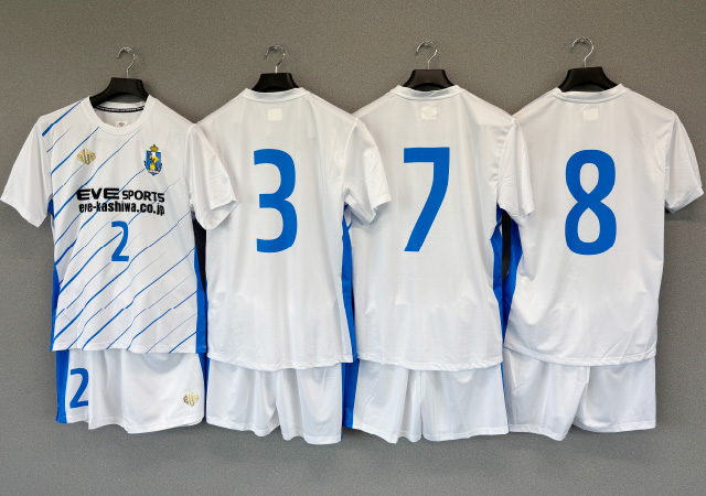 全309デザイン掲載簡単注文でサッカー＆フットサルオリジナルユニフォームを作ろう