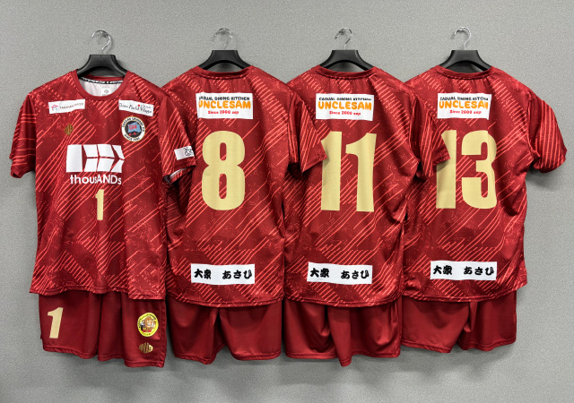 全309デザイン掲載簡単注文でサッカー＆フットサルオリジナルユニフォームを作ろう