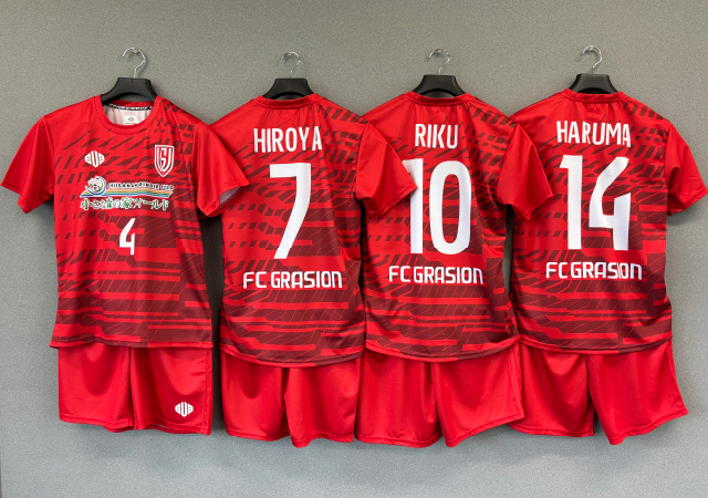 全309デザイン掲載簡単注文でサッカー＆フットサルオリジナルユニフォームを作ろう