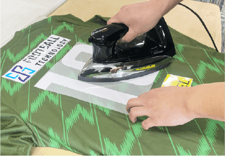 年間50,000着の制作実績イメージ画像