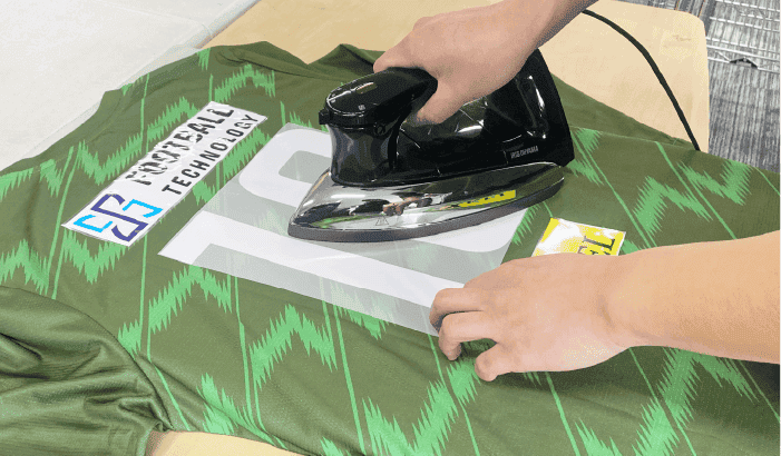 年間50,000着の制作実績イメージ画像