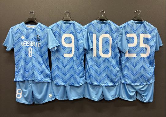 EVE ユニフォーム画像