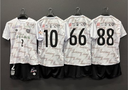 EVE ユニフォーム画像